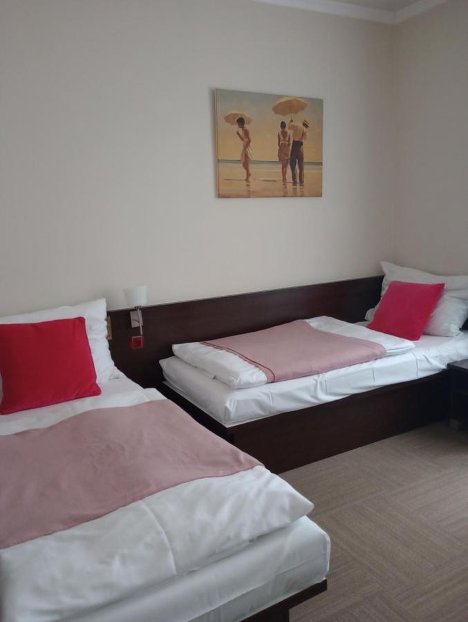 פישטני Adameva Resort מראה חיצוני תמונה